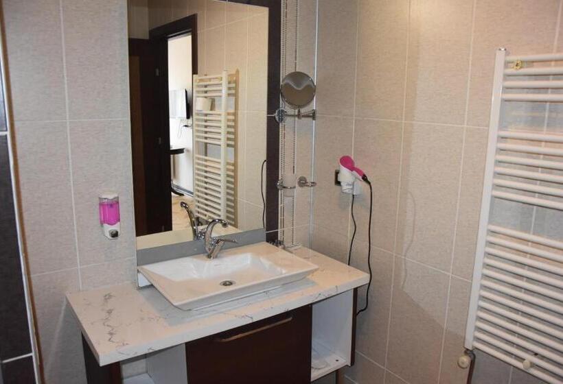 패밀리 룸, Koç Otel çankırı