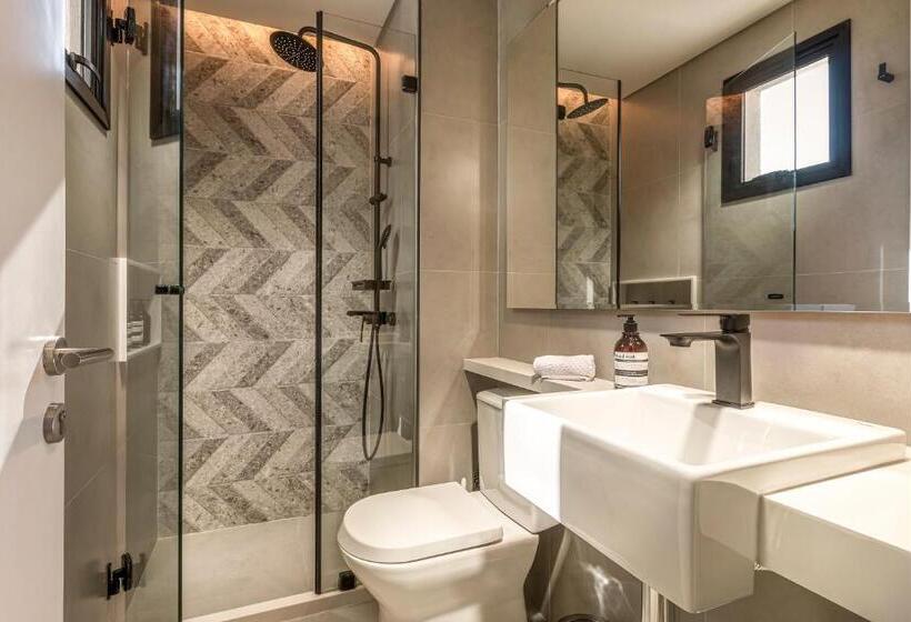 Deluxe Studio, Zentrum Stay & Residences By Ava