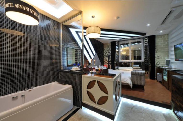 Camera Standard Letto King, Mokpo Myeongpum