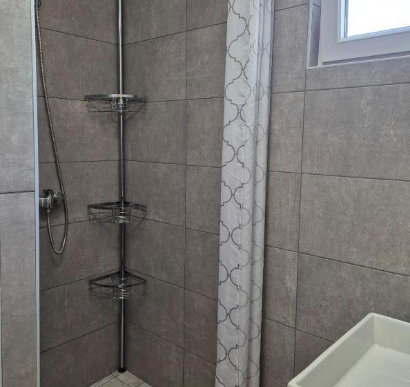 اتاق عادی, Bled Lesce Station Rooms And Beds