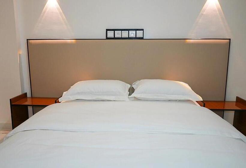 חדר סטנדרט, Hôtel Moukawama