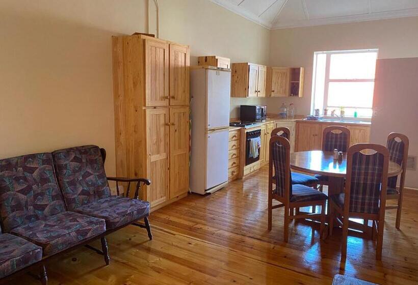 חדר סטנדרט לשלושה, St Luke S Retreat Centre And Guest House