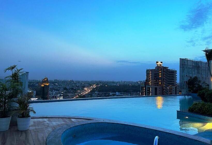 1ベッドルームアパートメント, Richi Rich