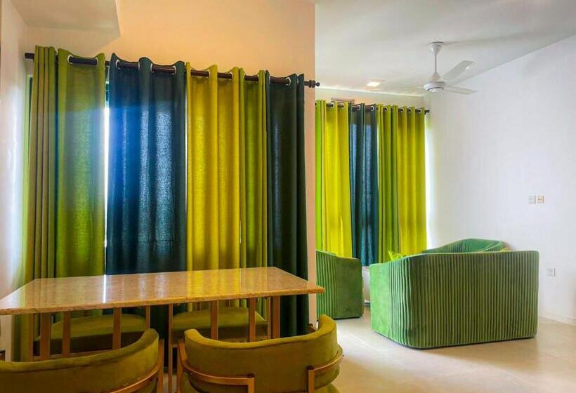 شقة بغرفة نوم واحدة, Sea And Mountain Collections