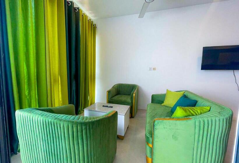 شقة بغرفة نوم واحدة, Sea And Mountain Collections