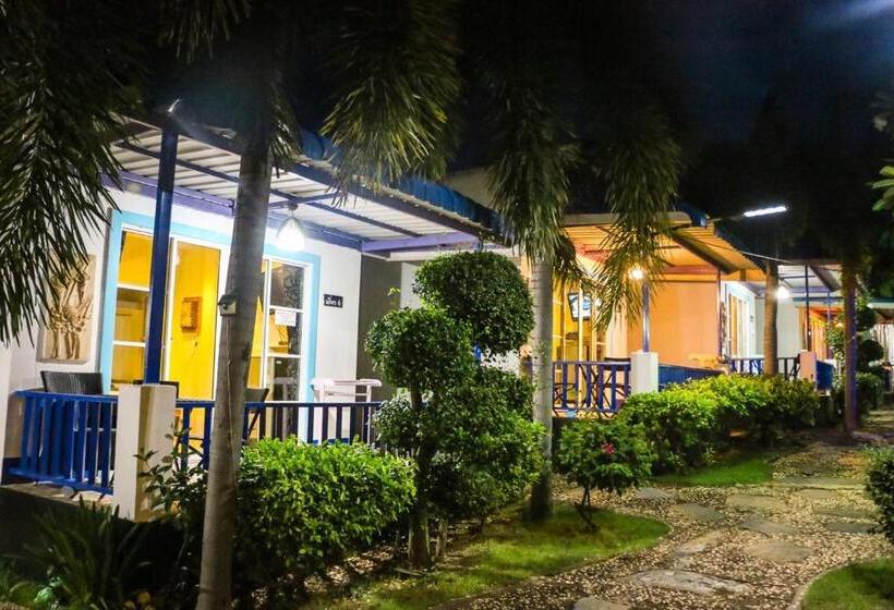 اتاق استاندارد, The Light House Resort   Kohlarn เดอะไลท์เฮ้าส์รีสอร์ท เกาะล้าน