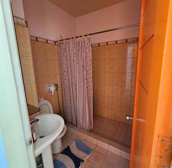 豪华海景房带阳台, Islandview Whitehouse   Camotes
