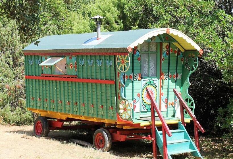 标准间带山景, Roulotte Tout Confort à La Ferme Blandine