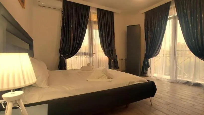 اتاق استاندارد با چشم‌انداز کوهستان, Villa Gio Kvareli