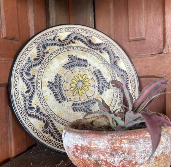 デラックスバンガロー, Artesanal