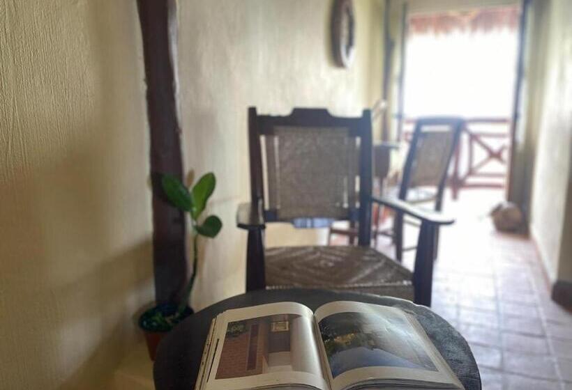 デラックスバンガロー, Artesanal