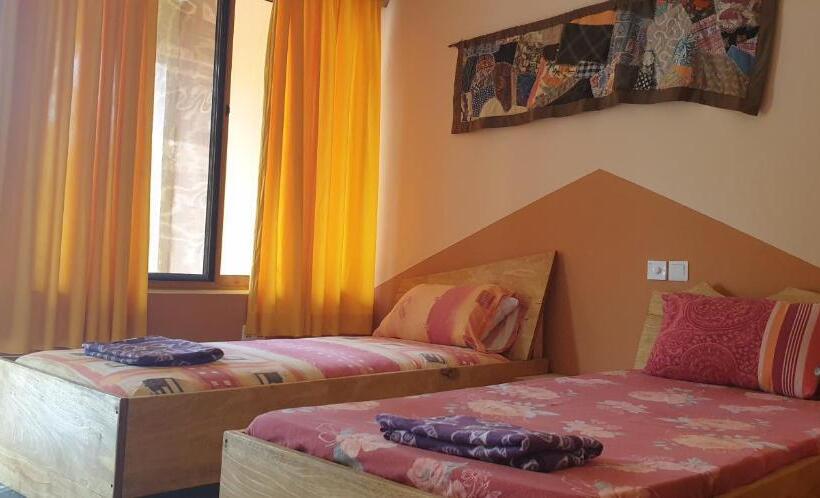 غرفة قياسية, Uzoma S Lodge