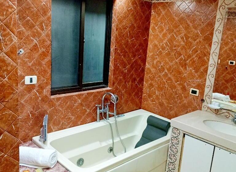 Standard-huone, Ks Residensia