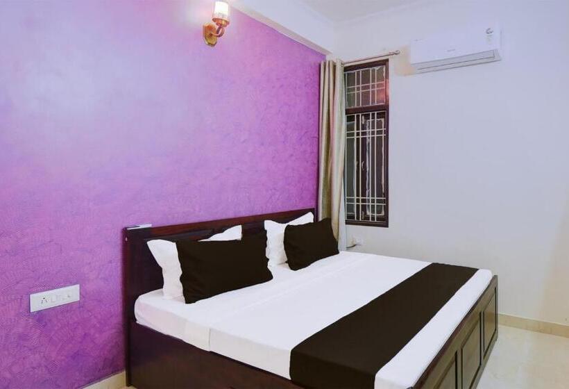 Quarto Triplo Clássico, O Pratap Palace