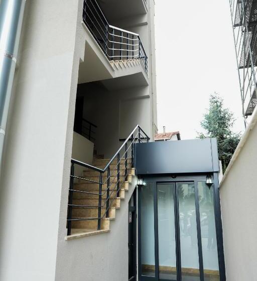 آپارتمان 1 خوابه با تراس, Saraydeluxepremium Otel