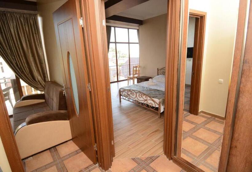 سوئیت 2 خوابه, Inter