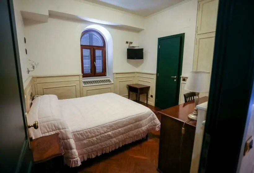 Habitació Estàndard, Olimpus