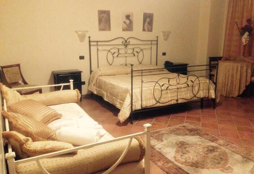 اتاق استاندارد سه نفره, Olimpus