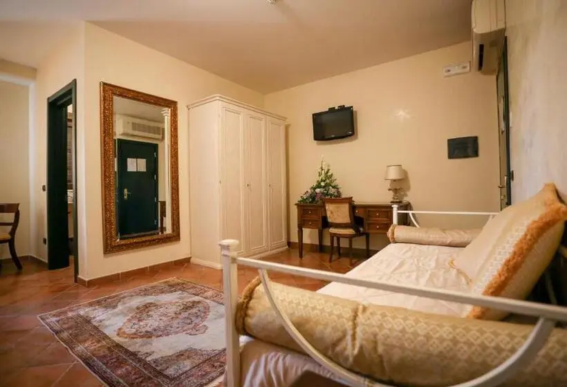 Habitació Quàdruple Estàndard, Olimpus
