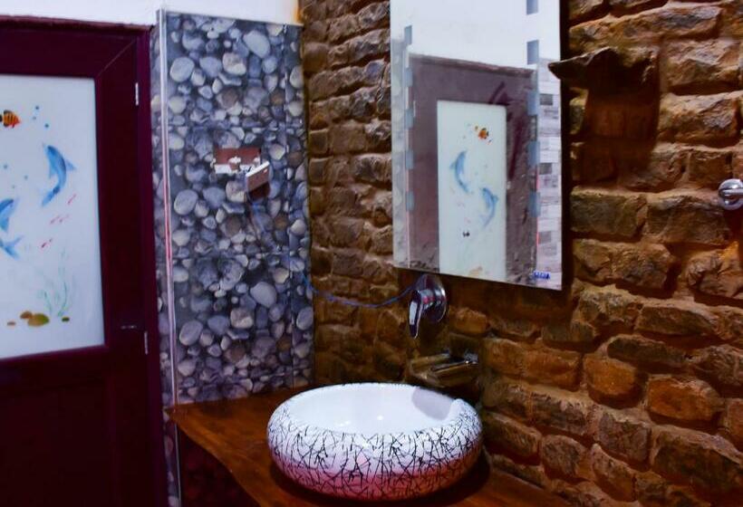 발코니 디럭스 룸, Ornateview