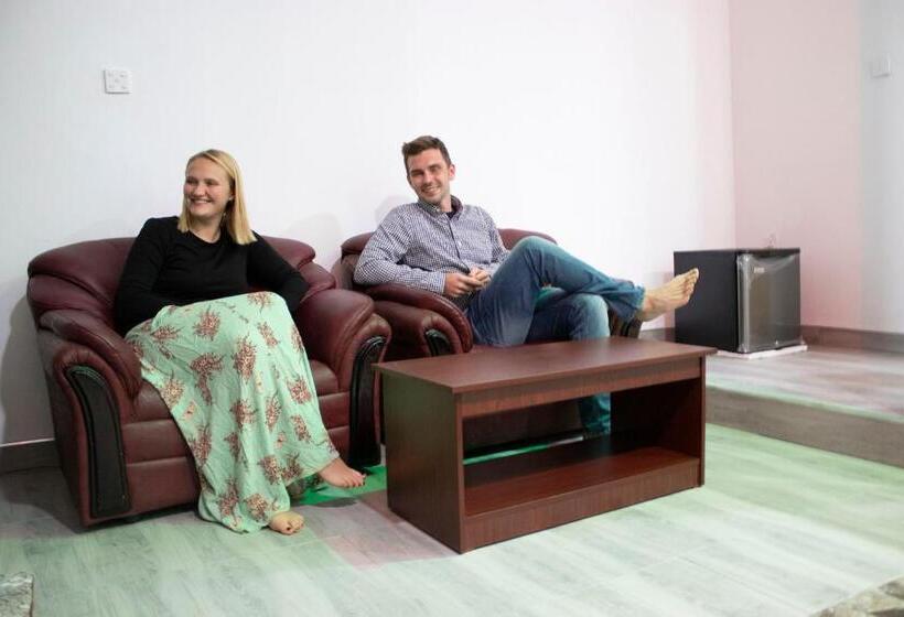 스탠다드 발코니 룸, Ornateview