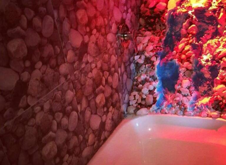 발코니 디럭스 룸, Ornateview