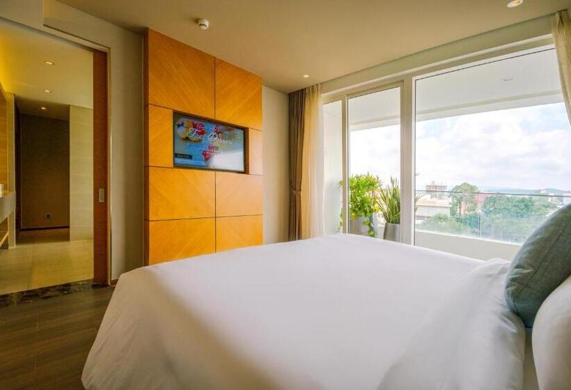 سوییت, Seashells Phu Quoc Hotel & Spa