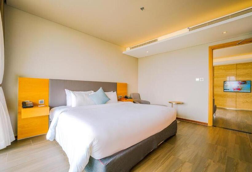 سوییت, Seashells Phu Quoc Hotel & Spa