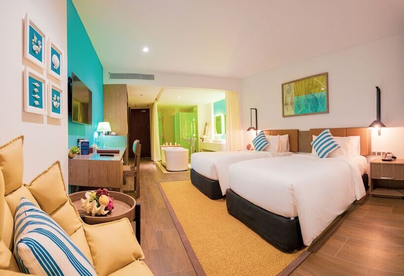 Premium Room City View, Seashells Phu Quoc Hotel & Spa
