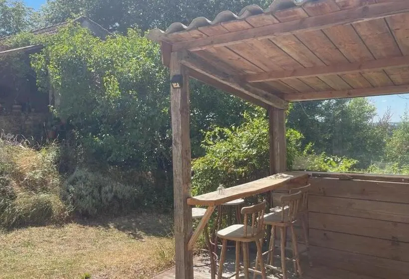 ガーデンビュースタンダードルーム, Hameau Du Hour   Chambre D Hôtes Et Gîtes