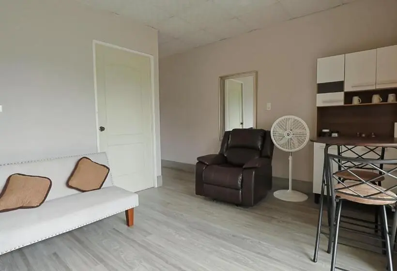 آپارتمان لوکس 1 خوابه, D Rosas Apartments