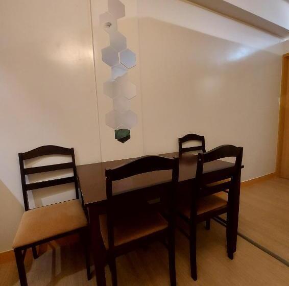 آپارتمان 2 خوابه, Elbenwald Nest