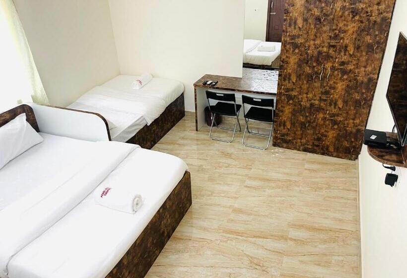 スーペリアの４人部屋, Pearl Stays, Tirupathi