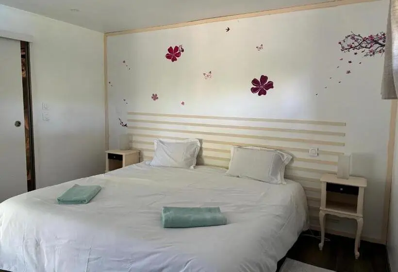 スタンダードルーム, La Villa émeraude