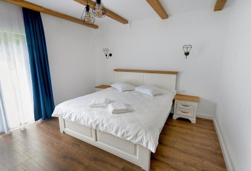 Номер Deluxe, The North Legend