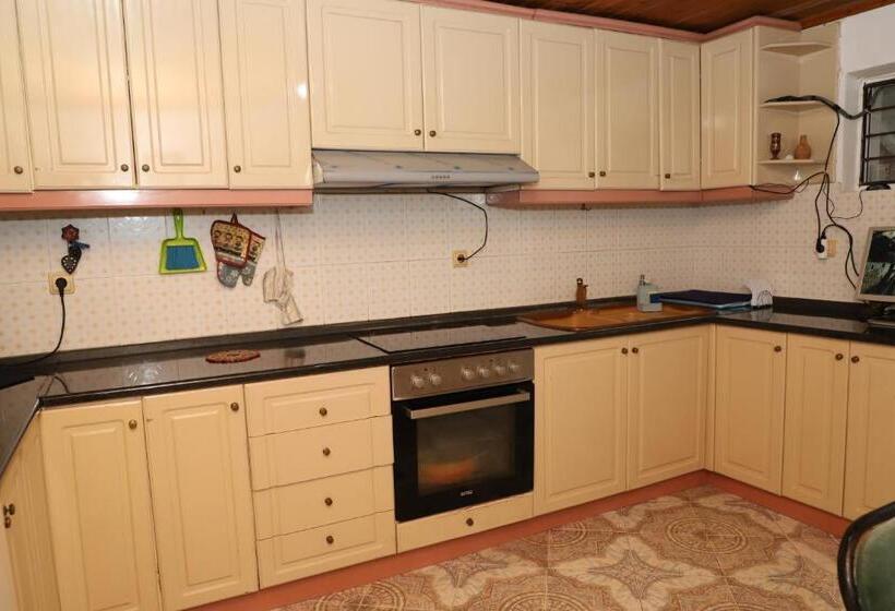 四人标准间, Villa Elena Gorice