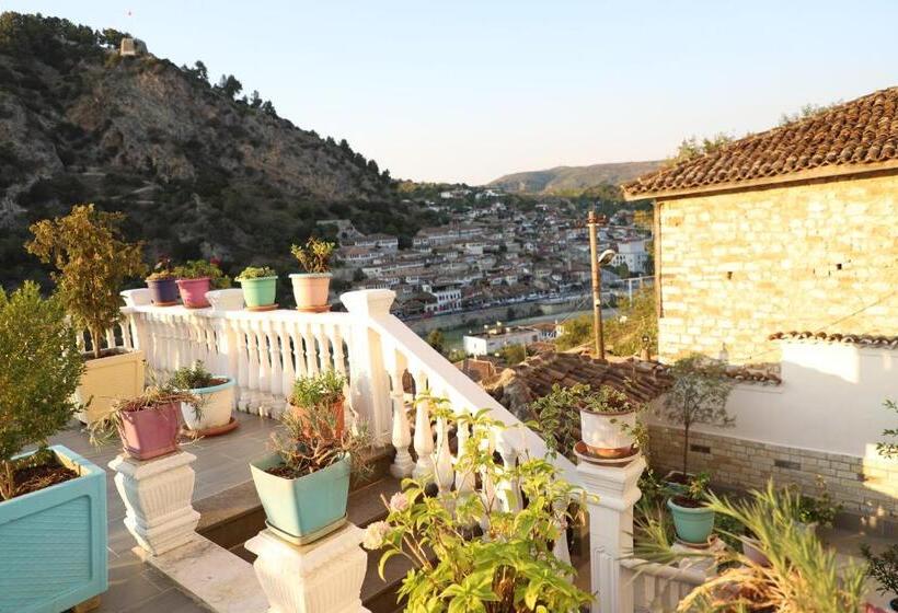 四人标准间, Villa Elena Gorice