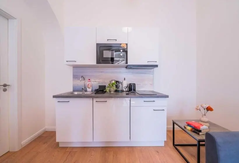 سوییت خانوادگی, Prague Retreat Boutique Hostel