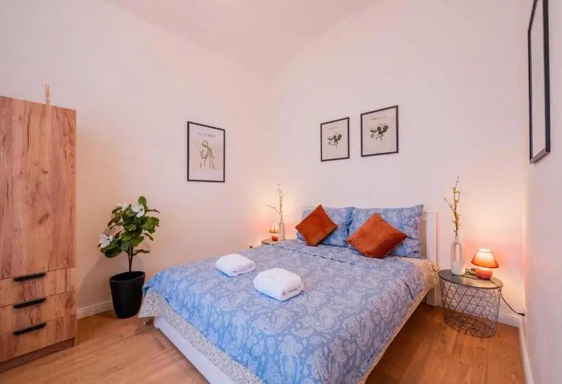 سوییت خانوادگی, Prague Retreat Boutique Hostel