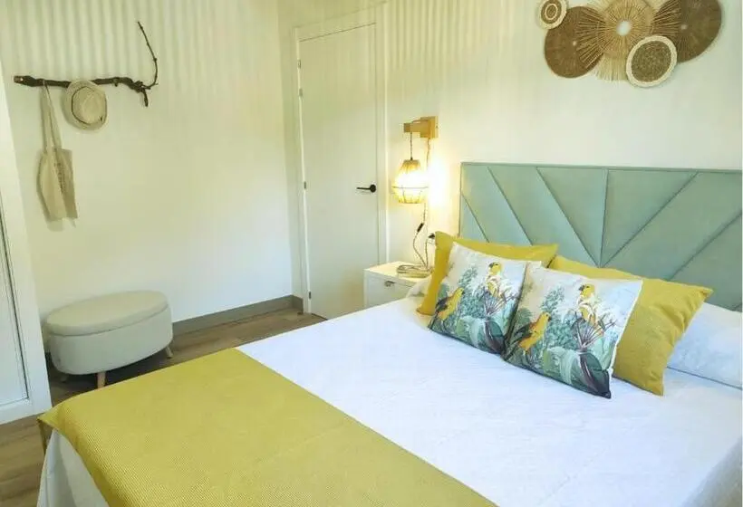 1 Bedroom Apartment River View, Apartamentos Bágoas De Mencía Peares Ribeira Sac
