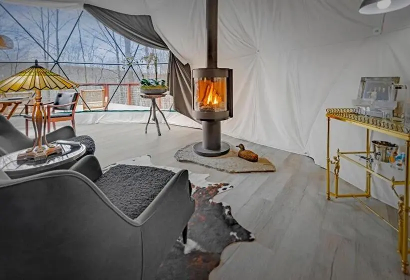 デラックスルーム, Domes At Catskills