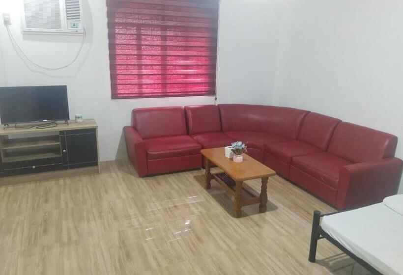 اتاق خانوادگی, Ljp Farm Resort