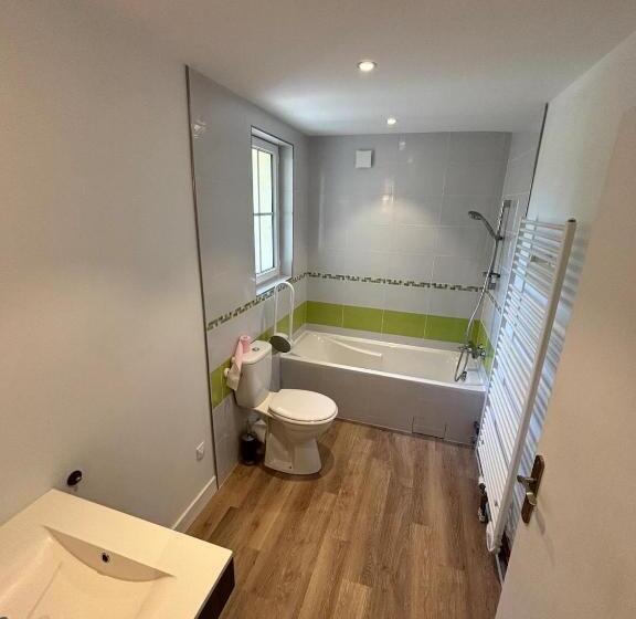 شقة غرفة واحدة مزودة بتراس, Domaine Manilea   Piscine   Proche Océan