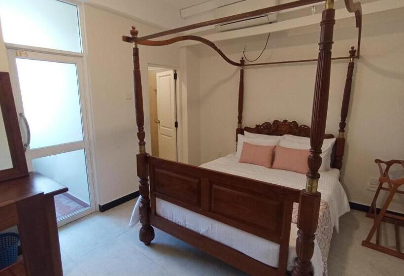 Номер Superior, City Nest Inn