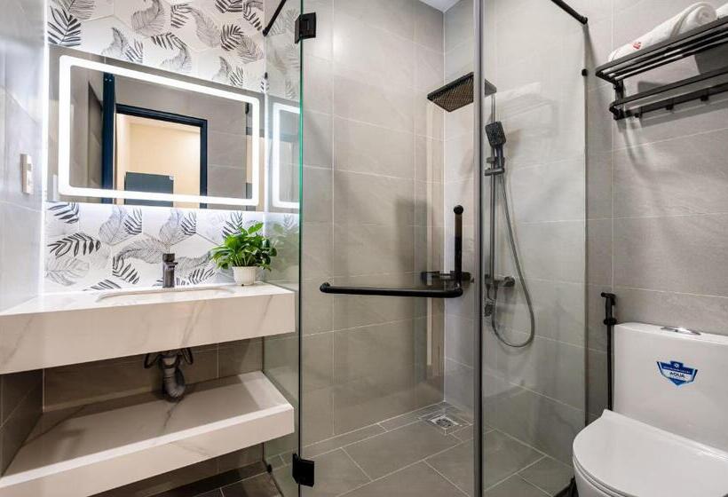 اتاق استاندارد با تراس, Jan Villa Saigon Oasis