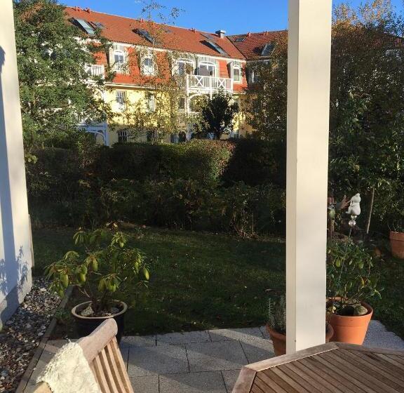 Дом 1 Спальня, Residenz Strandkrone 03