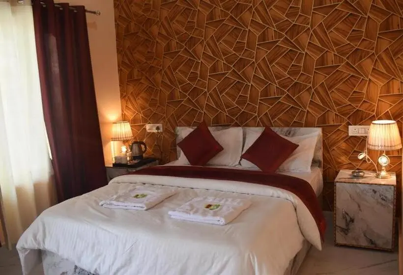 Deluxe room with river view, Shri Krishna Farms& Resorts