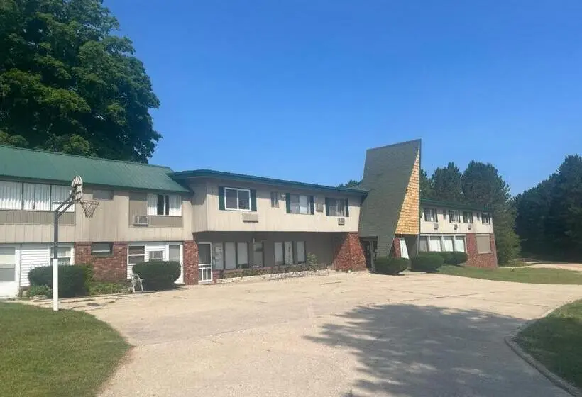 スタンダードスタジオ, The Lodge At Lpl