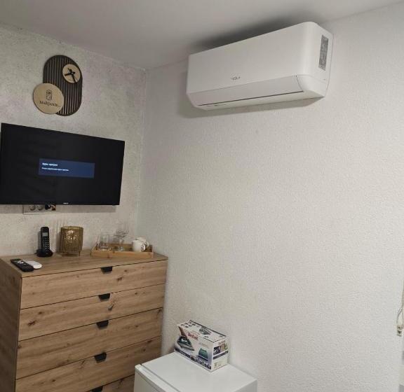 استودیوی لوکس, Mažijanik