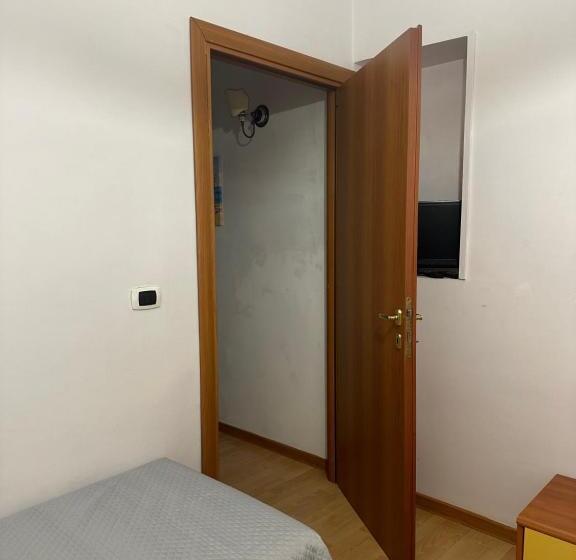 חדר סטנדרט חדר אמבטיה משותף, House Nonna Nina